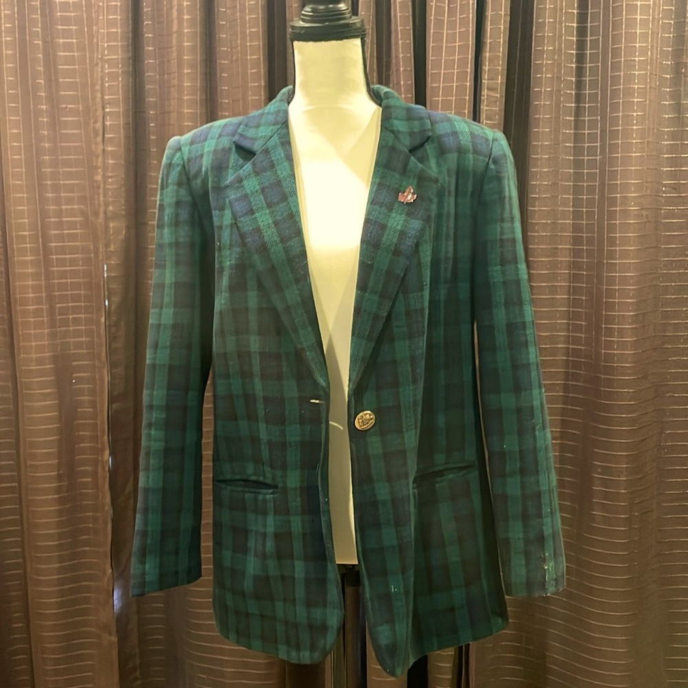 Green and blue checkered blazer.